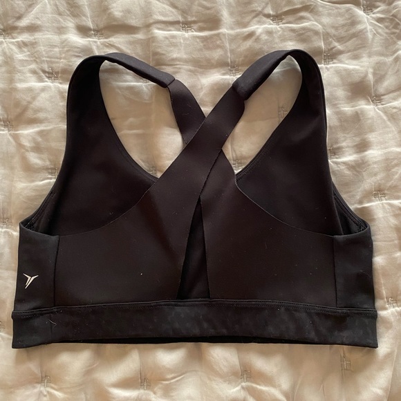 Old navy active sports bra - Picture 2 of 2